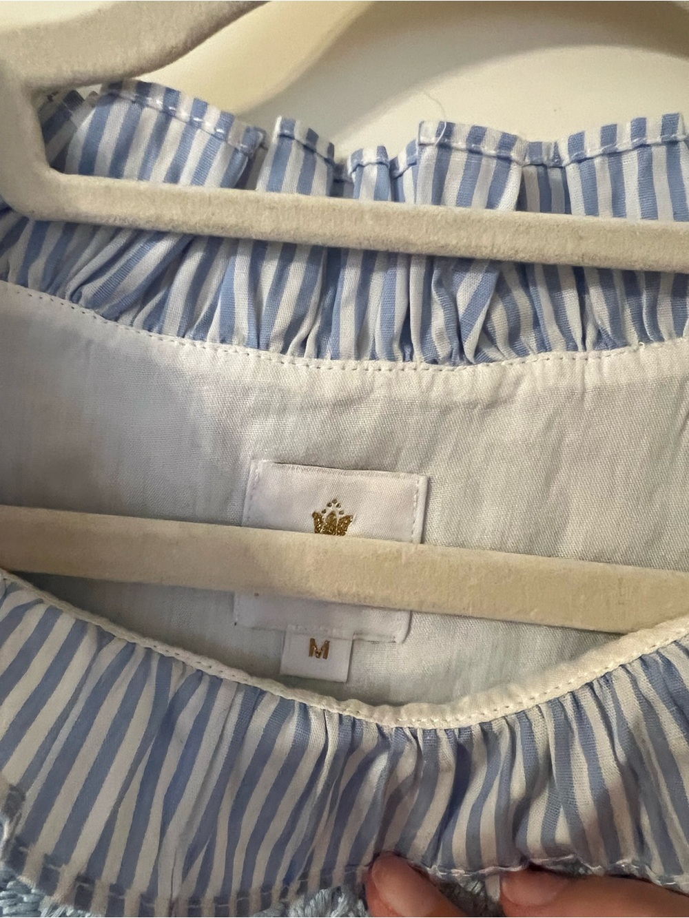 J Marie Charleston Ruffle Neck Top - Picture 3 of 3